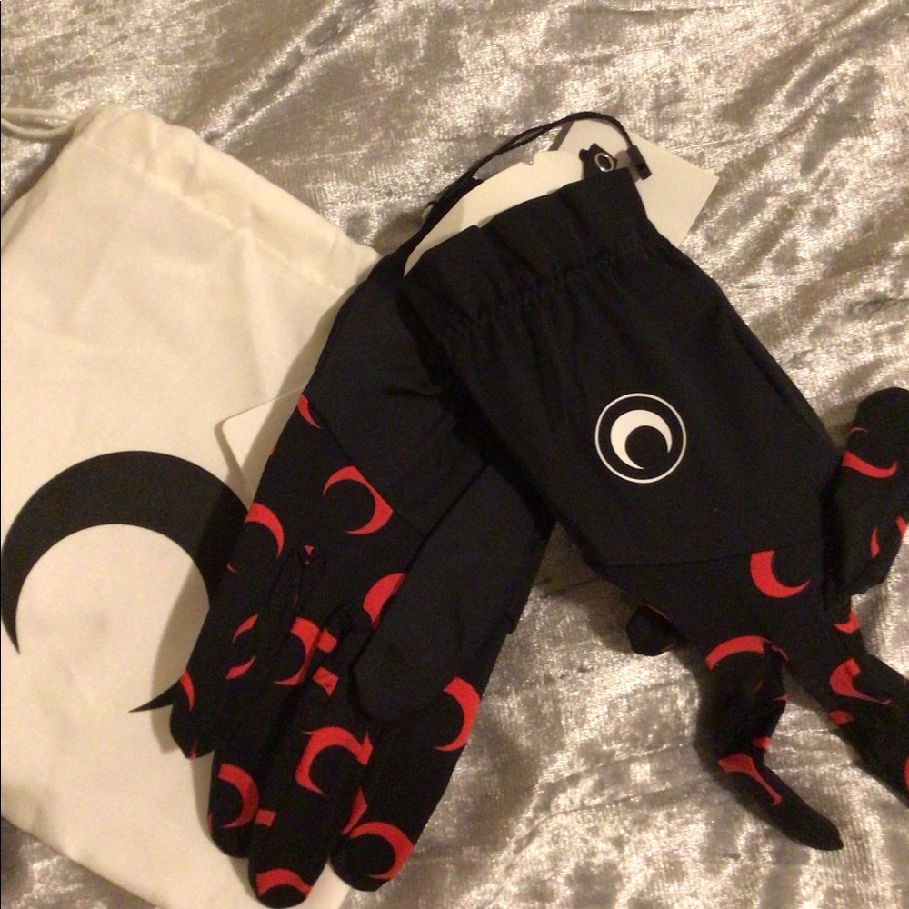 Brand new gloves